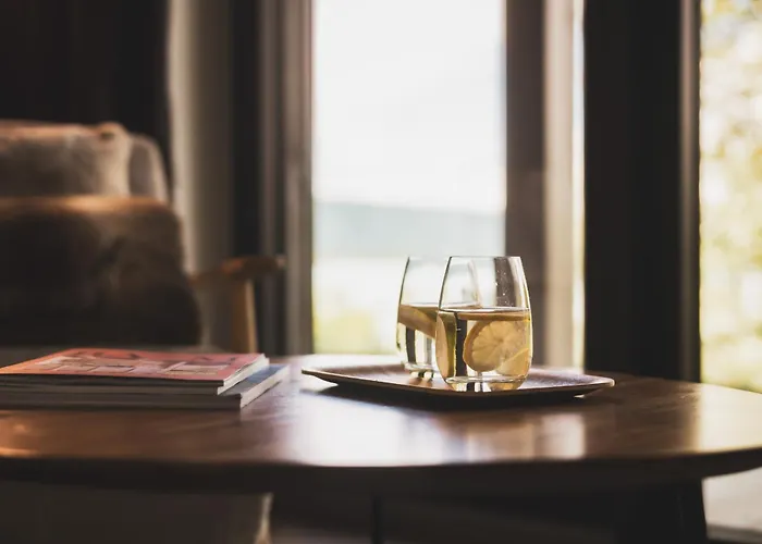 Villa Caroline, hôtel santé bien-être Lac d'Annecy, détox et jeûne Duingt