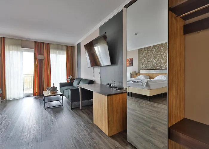 M13 Hotel Riol