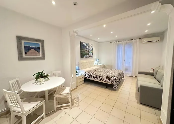 Rooms Consell De Cent