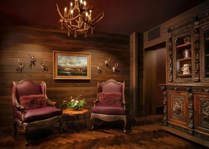Grand Bohemian Lodge Asheville, Autograph Collection