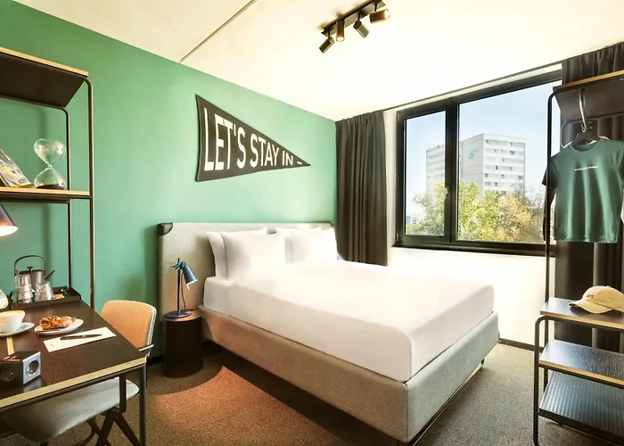 Hotel The Social Hub Berlin Alexanderplatz