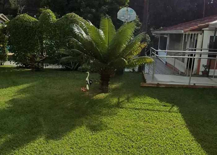 Pousada Chácara VIVALLI Holambra
