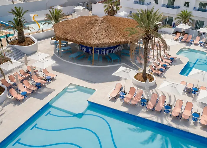 Coral Star Hotel