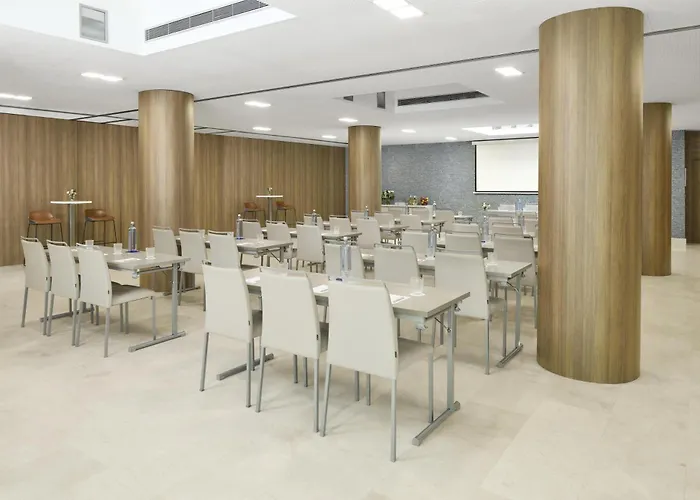 Hotel Nh Sants Barcellona