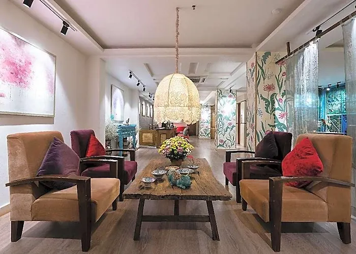 Asian Ruby Center Point Hotel & Spa