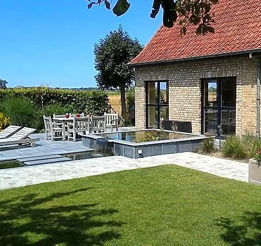 Ateljee Devlaux Bed and Breakfast Veurne