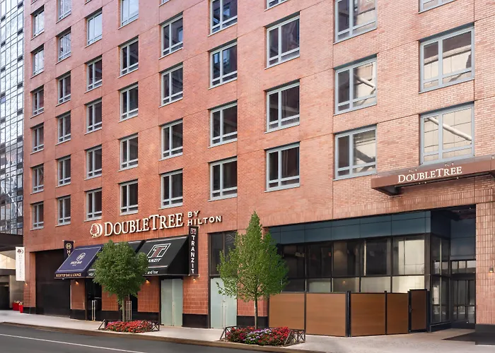 Doubletree By Hilton New York Times Square West Hotel