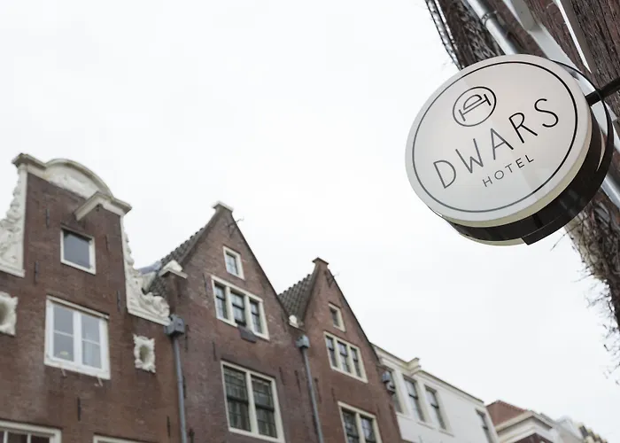 Hotel Dwars Ámsterdam