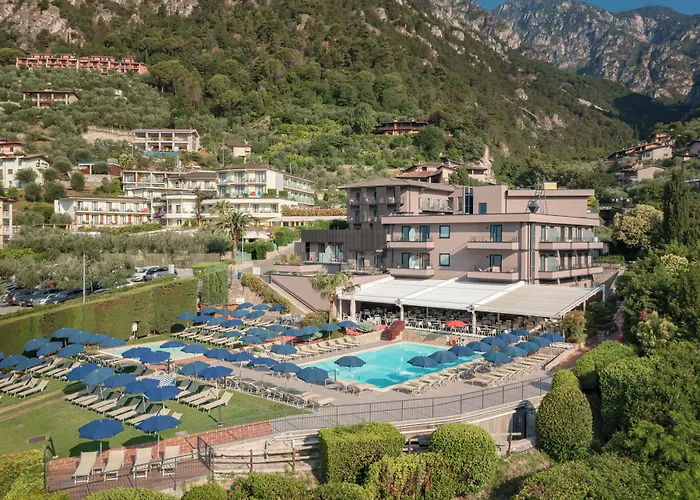 Hotel Royal Village Limone sul Garda