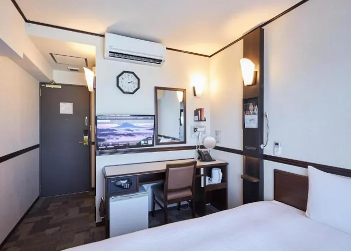 Toyoko Inn Tokyo Ueno Tawaramachi Eki