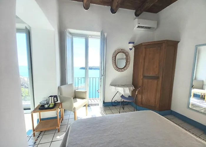 Hotel La Casa sul Mare