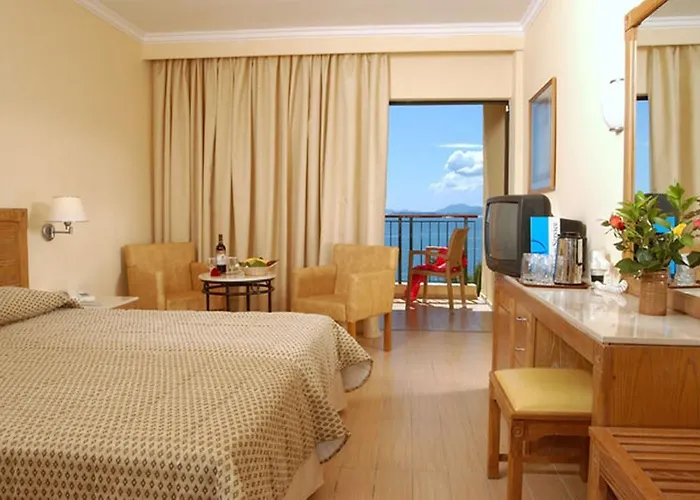 Hotel Nissaki Beach Gimari