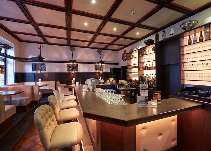 Dom Hotel