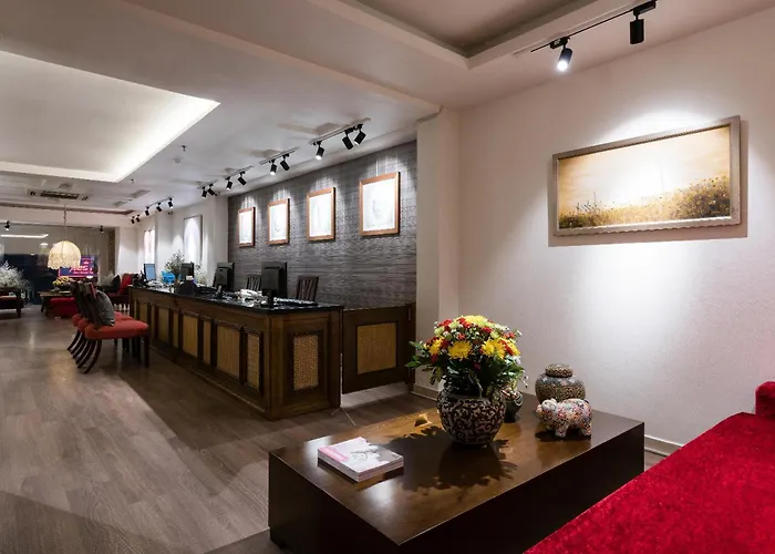 Asian Ruby Center Point Hotel & Spa