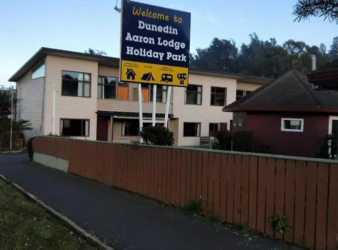 Aaron Lodge Holiday Park Dunedin